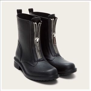 frye storm zip rain bootie